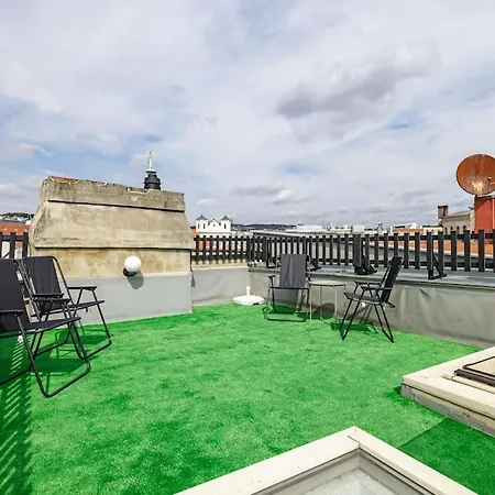 Apartment Primaxarya - Maisonette Right On The Main Square With Breath Taking 360 Views Of *