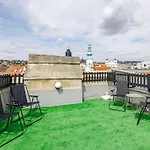 Penthouse 360 Castle View - In The Heart Of Old Town Apartment