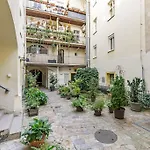 Apartment Penthouse 360 Castle View - In The Heart Of Old Town *