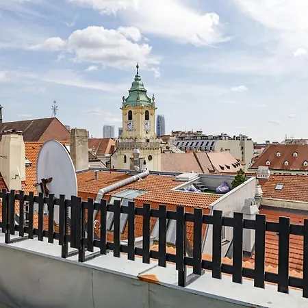 Penthouse 360 Castle View - In The Heart Of Old Town * 브라티슬라바