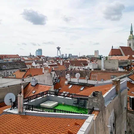 Penthouse 360 Castle View - In The Heart Of Old Town 아파트