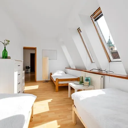 Penthouse 360 Castle View - In The Heart Of Old Town 아파트
